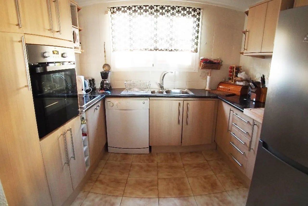 C/ Abetos 12 Urb. Algarrobo Villa Nerja 0*,